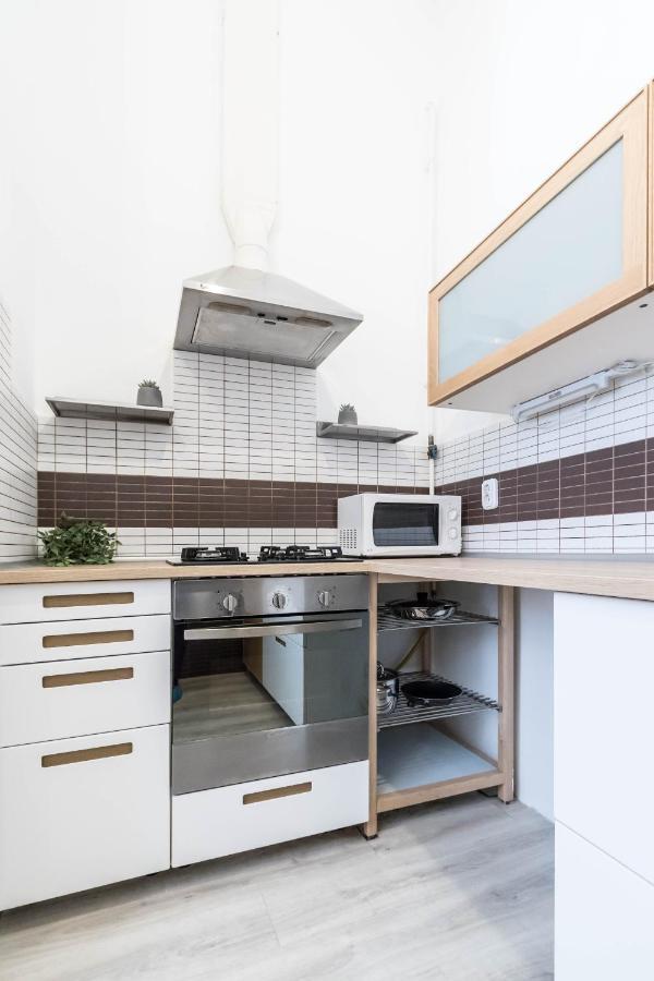 Adele'S Apartment Close To Danube And Fashion Street Budapest Eksteriør billede